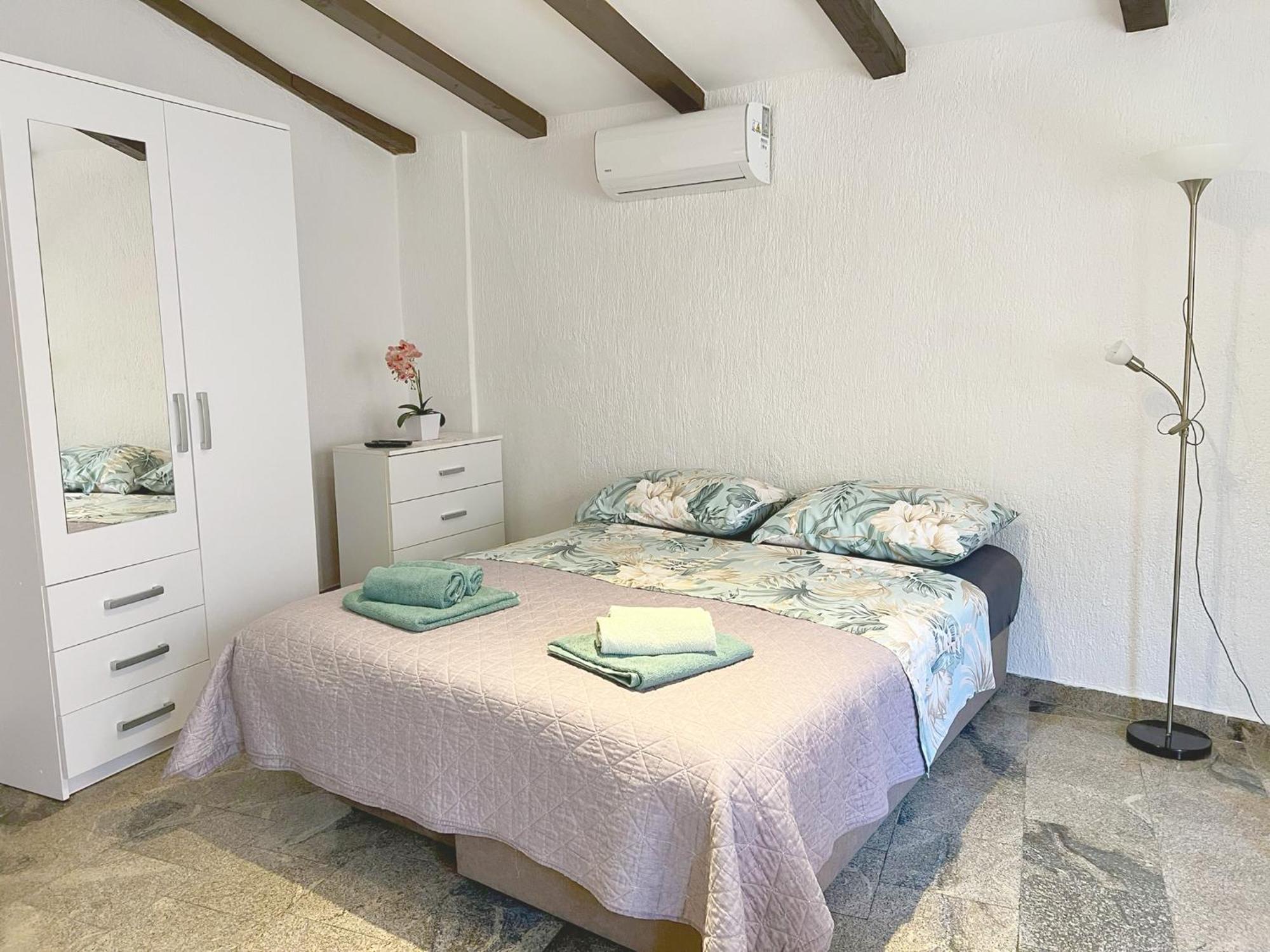Apartments Ares Rovinj Buitenkant foto
