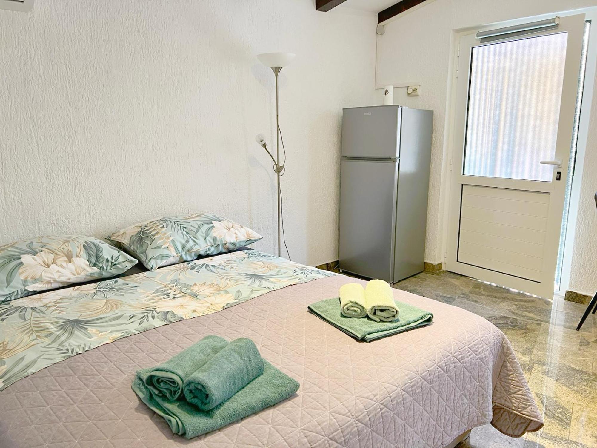 Apartments Ares Rovinj Buitenkant foto